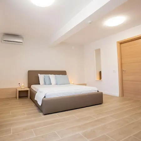 Vila Ines - Mamaia Nord-2